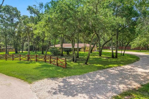 1043 Winterhawk Dr, St Augustine, FL, 32086-5576 | Card Image