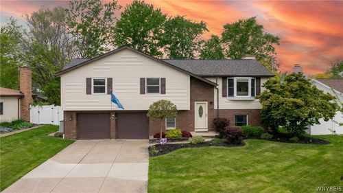 1145 Sheree Dr, Grand Island, NY, 14072-2622 | Card Image