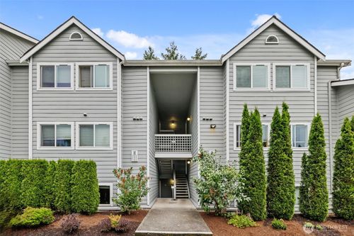 apt-h102-12618 109th Ct Ne, Kirkland, WA, 98034-0814 | Card Image