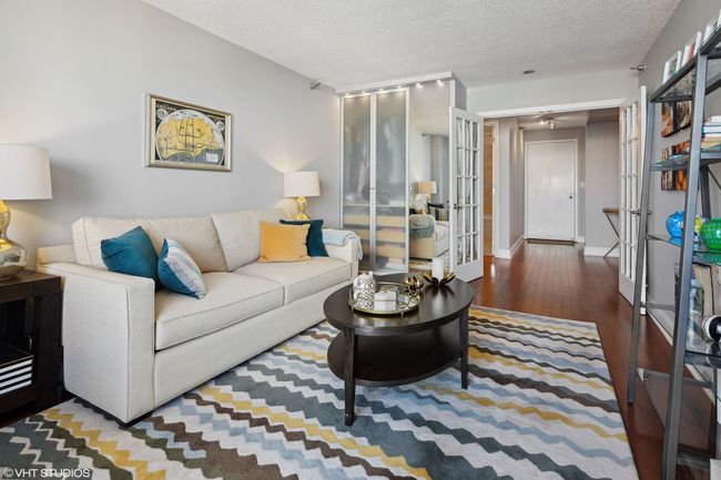 APT-2703 - 1122 N Clark St, Condo with 2 bedrooms, 2 bathrooms and 1 parking in CHICAGO IL | Image 10