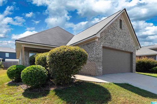 9384 Hoffman Pl, WARRIOR, AL, 35180-1546 | Card Image
