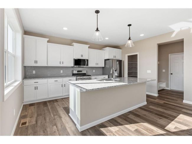 901 Pine Vale Haven, House other with 5 bedrooms, 4 bathrooms and null parking in SOMERSET WI | Image 13
