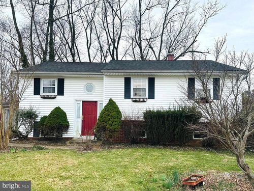 313 Academy Ave, REISTERSTOWN, MD, 21136-3515 | Card Image