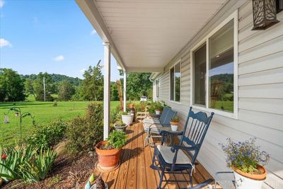 854 Kenmore Rd, House other with 3 bedrooms, 2 bathrooms and null parking in Amherst VA | Image 2