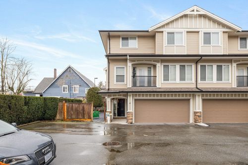 4-27234 30 Ave, Aldergrove, BC, V4W3J6 | Card Image