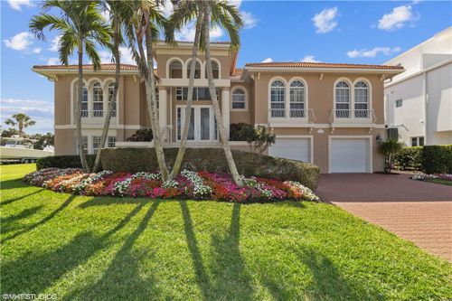 446 Bayside Ave, NAPLES, FL, 34108 | Card Image