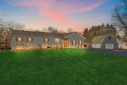 12 Beulah Vis, Hebron, IN, 46341-9732 | Card Image