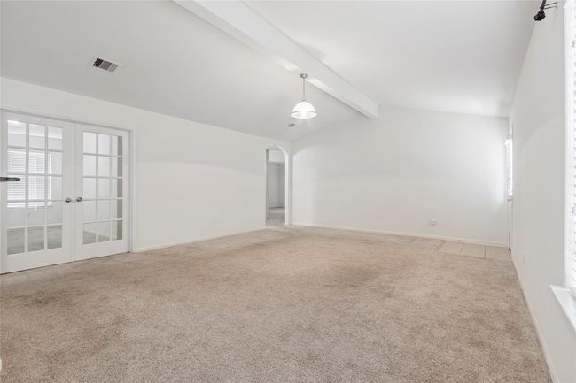 Living Room | Image 6