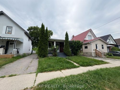 282 Haig St, Oshawa, ON, L1G5N8 | Card Image