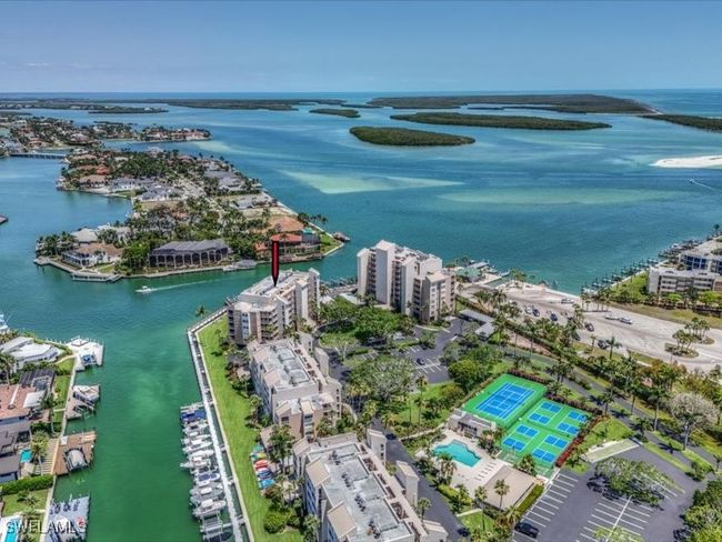 4-705 - 897 Collier Ct, Condo with 2 bedrooms, 2 bathrooms and null parking in Marco Island FL | Image 37