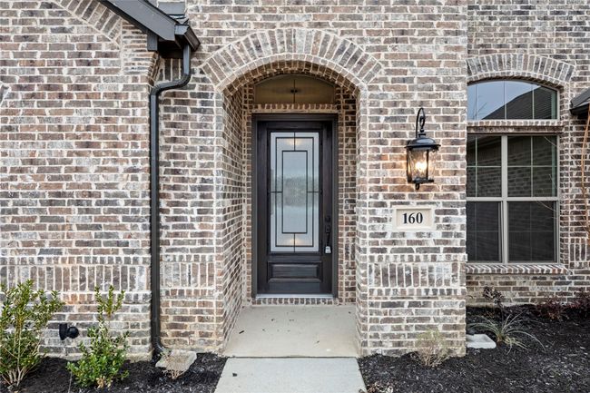 06. 160 Waterview - Ext. Entry (2) | Image 35