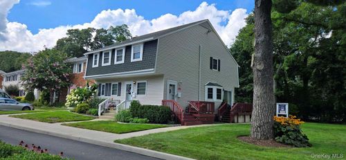 251-251 Village Dr, Hauppauge, NY, 11788-3227 | Card Image