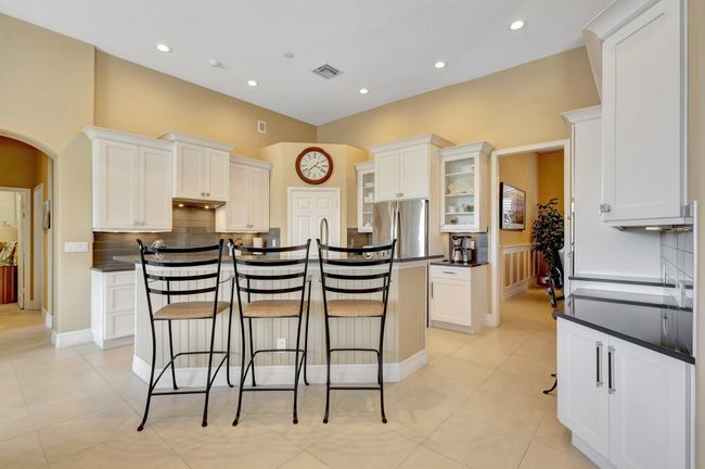547 Robin Ln, House other with 5 bedrooms, 4 bathrooms and null parking in Jupiter FL | Image 20