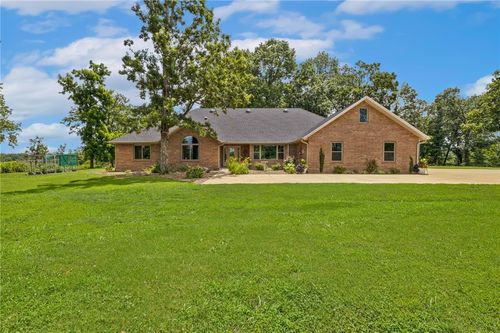 10656 Short Rd, Bentonville, AR, 72712-8921 | Card Image