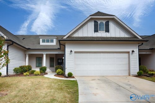 114 Little Britain St, Madison, AL, 35758-5016 | Card Image