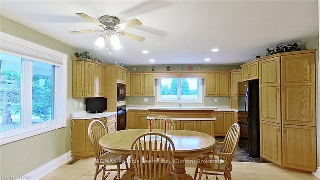 75551 Bluewater Highway, Home with 4 bedrooms, 1 bathrooms and 10 parking in Huron ON | Image 6