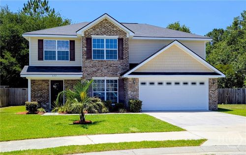 677 Piedmont Ave, Hinesville, GA, 31313-2867 | Card Image