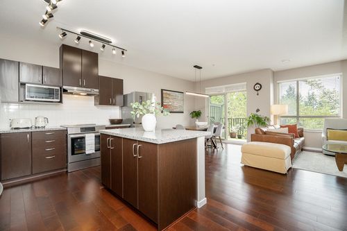6-3138 Dayanee Springs Blvd, Coquitlam, BC, V3E0B6 | Card Image