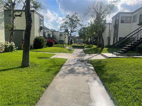 unit-17-619 N Bristol St, Santa Ana, CA, 92703-2174 | Card Image