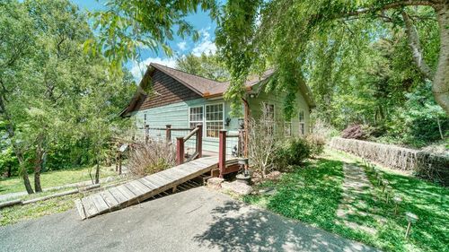 911 Summit Way, Blairsville, GA, 30512-4757 | Card Image