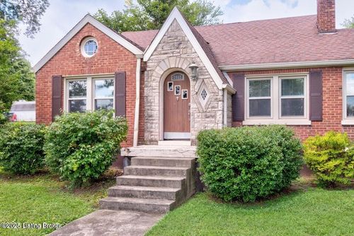 7912 3rd Street Rd, Louisville, KY, 40214-5516 | Card Image