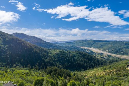 7157 Canyon Dr, Park City, UT, 84098-5382 | Card Image