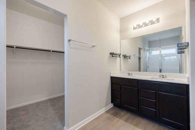 208 Shiner Ln, House other with 4 bedrooms, 2 bathrooms and 2 parking in Georgetown TX | Image 10