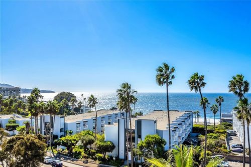 403-200 S Catalina Ave, Redondo Beach, CA, 90277-3722 | Card Image