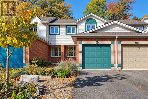 154 College Cir, Ottawa, ON, K1K4S1 | Card Image