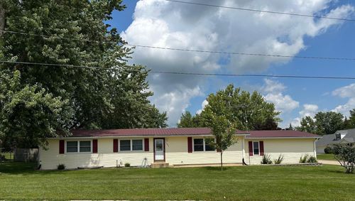 1203 1st Ave, Charles City, IA, 50616-3101 | Card Image