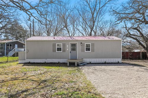 88 Live Oak St, Alvarado, TX, 76009-7135 | Card Image