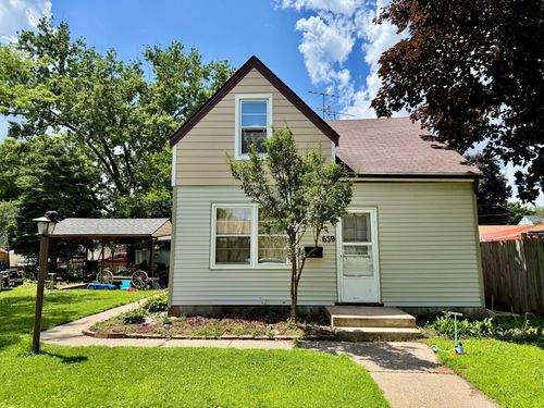 639 14th Ave N, South Saint Paul, MN, 55075-1631 | Card Image