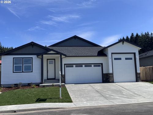 12-1570 Estacada Vlg, Estacada, OR, 97023 | Card Image