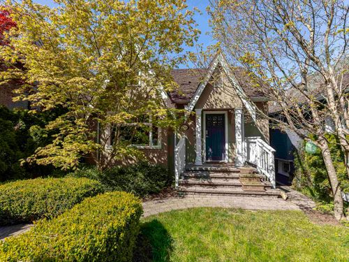 4549 W 12th Ave, Vancouver, BC, V6R2R4 | Card Image