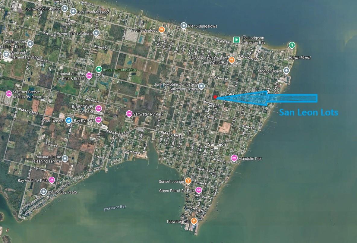 Land in San Leon