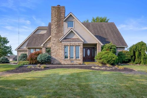 92 W Golf Brook Dr, Portland, IN, 47371-8772 | Card Image