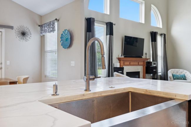 5535 Longhunter Chase Dr, House other with 4 bedrooms, 3 bathrooms and null parking in Liberty Twp OH | Image 19