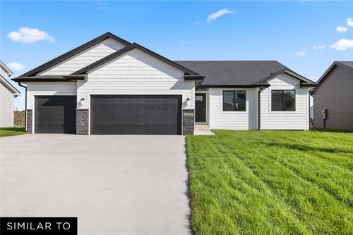 1000 Shady Lane Dr, Norwalk, IA, 50211 | Card Image