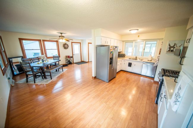 Kitchen/Dining | Image 5