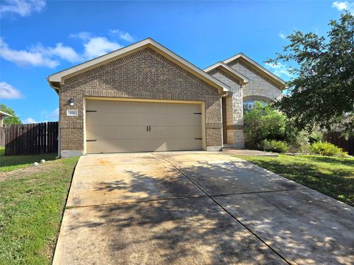520 Brown Juniper Way, Round Rock, TX, 78664-4013 | Card Image