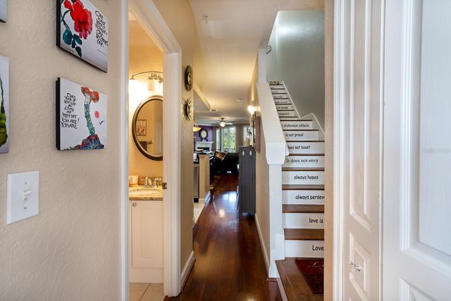102 Brent Cir, Townhouse with 3 bedrooms, 3 bathrooms and null parking in OLDSMAR FL | Image 27