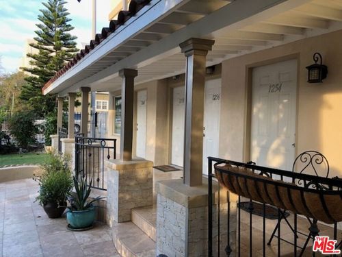 1254-1254 N Detroit St, West Hollywood, CA, 90046-5806 | Card Image