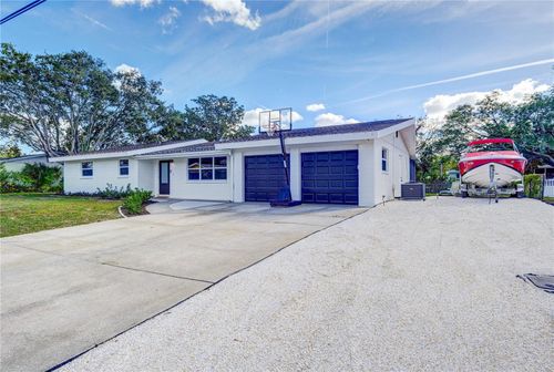 3024 Rose St, SARASOTA, FL, 34239-5617 | Card Image