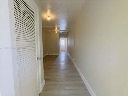 5-4317 Ne 21st Ave, Fort Lauderdale, FL, 33308 | Card Image
