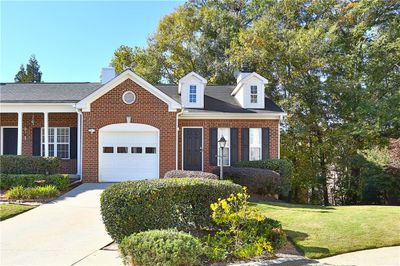 3208 Millgate Court, Townhouse with 2 bedrooms, 2 bathrooms and null parking in Buford GA | Image 1