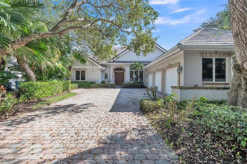 140 N White Jewel Ct, VERO BEACH, FL, 32963-4274 | Card Image
