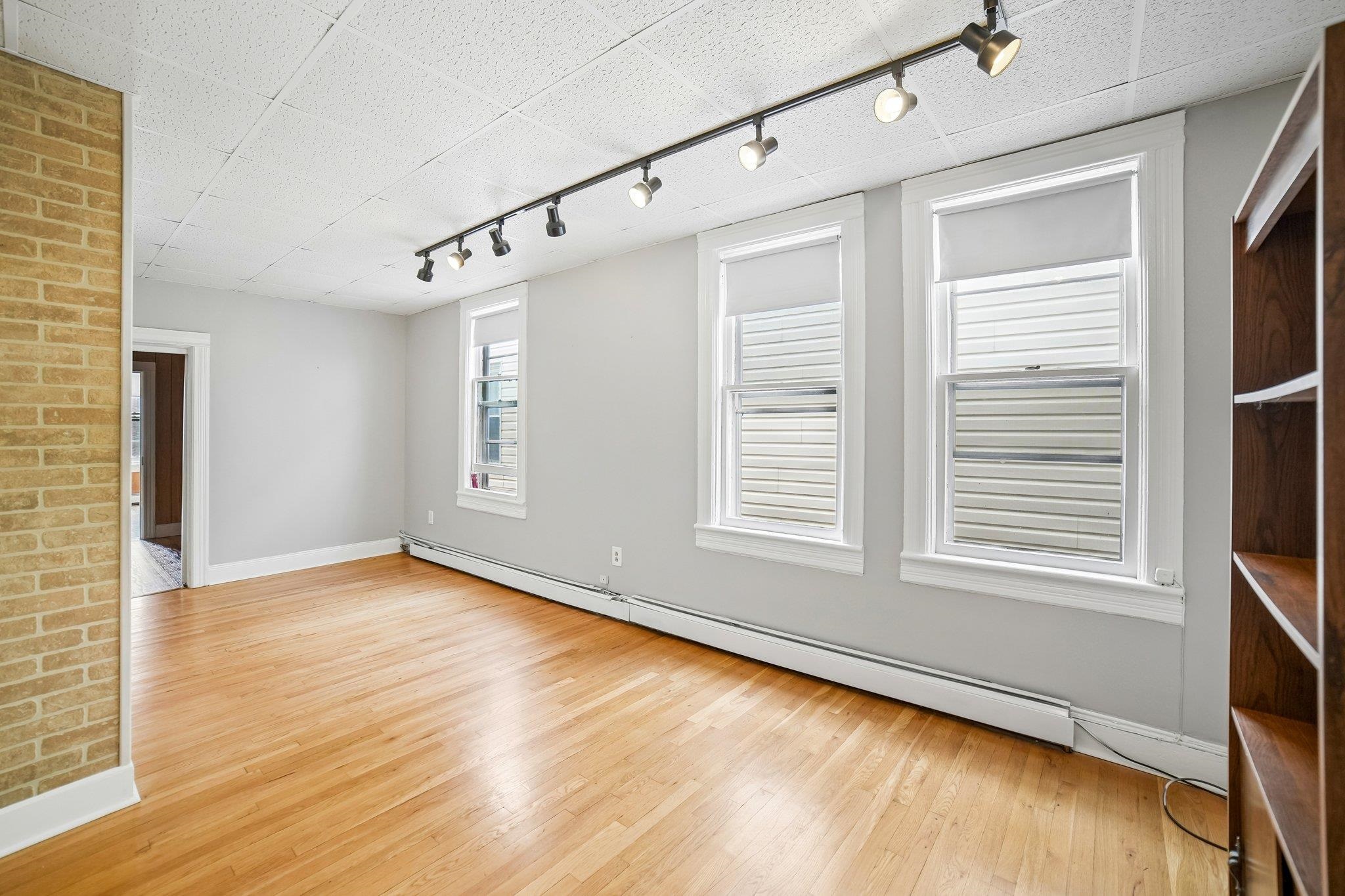 Residential Lease in Bayonne