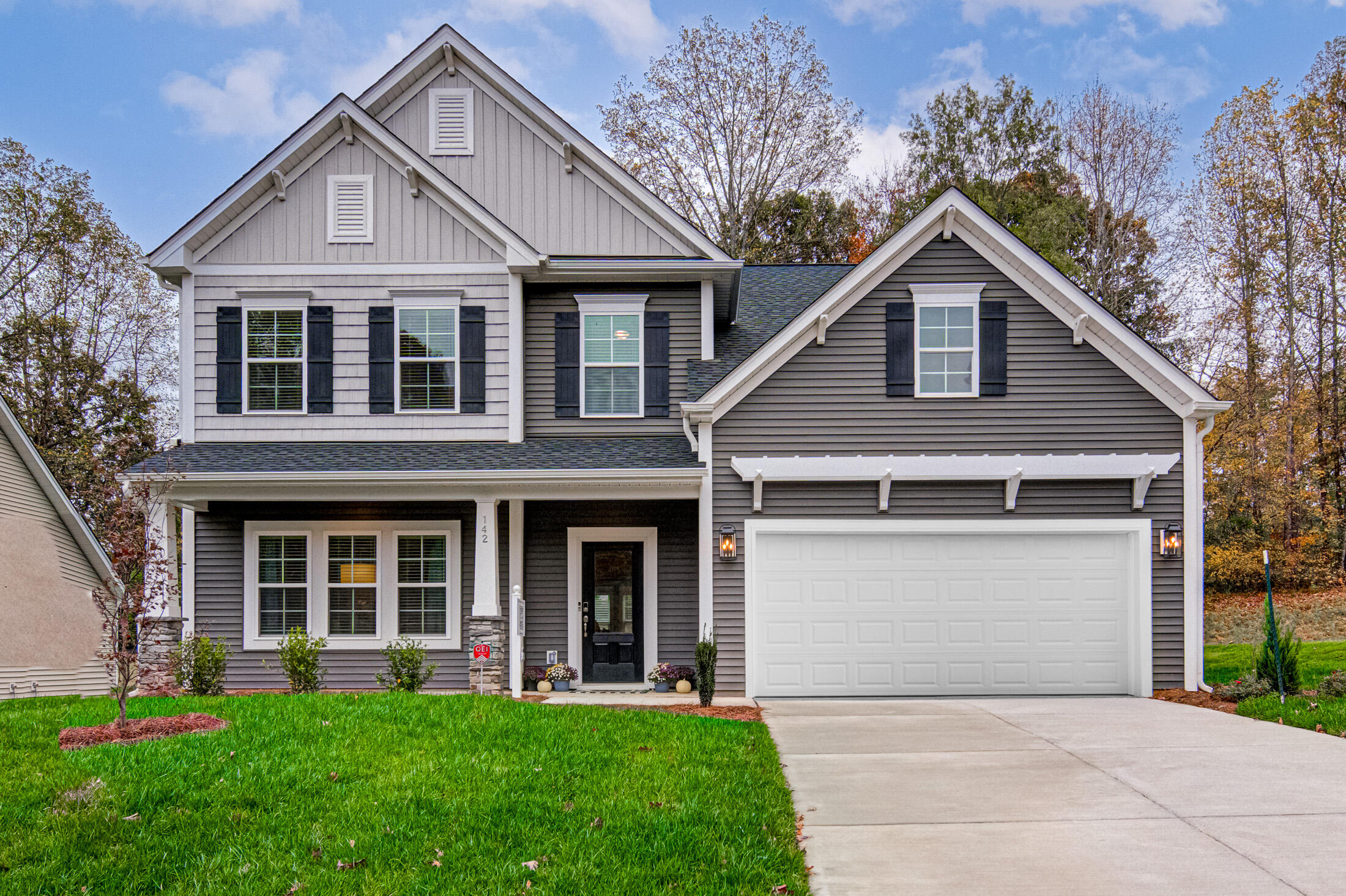 Rowley Ln, Summerville, SC 29486