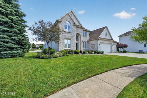 5612 Clear Crk, Sylvania, OH, 43560-9296 | Card Image