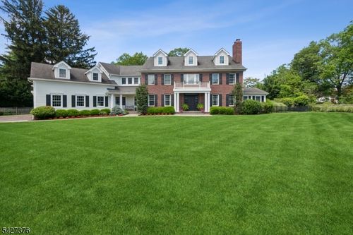 4 Canfield Ter, Morristown, NJ, 07960-6921 | Card Image